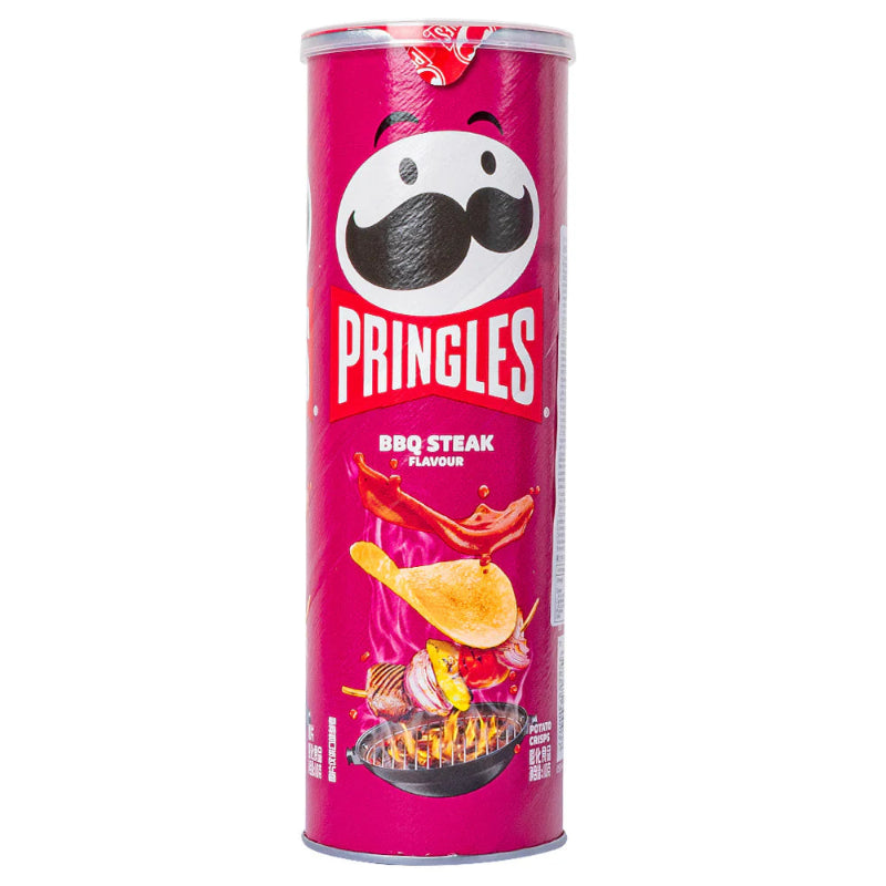 Pringles BBQ Steak 110g Kartoffelchips in wiederverschließbarer Dose mit würzigem Grillgeschmack.